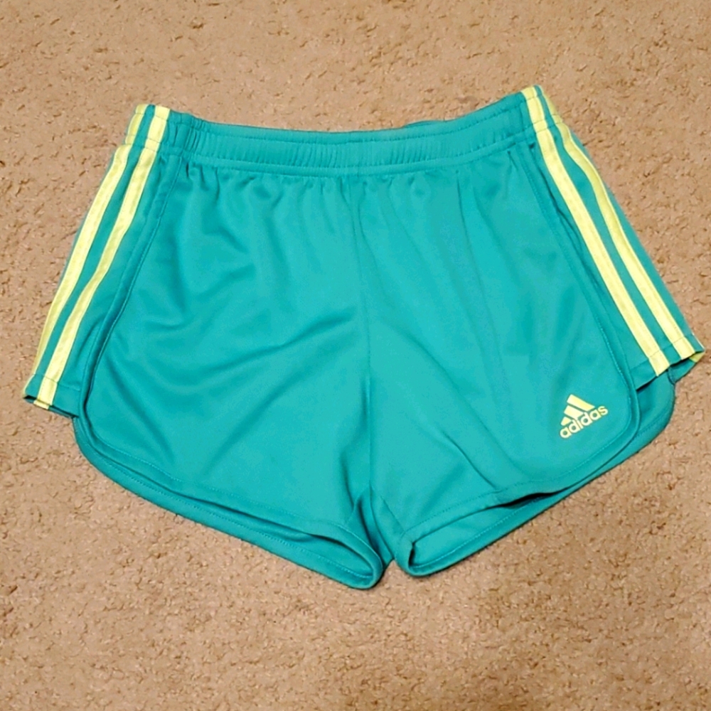 Adidas girls shorts size L(12/14)